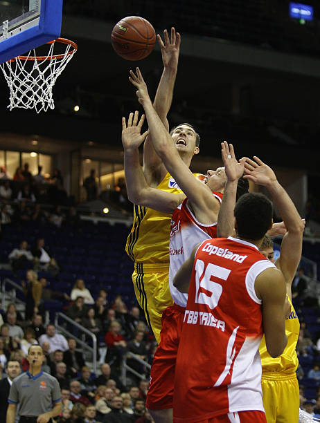 球队展现了 球队展现了