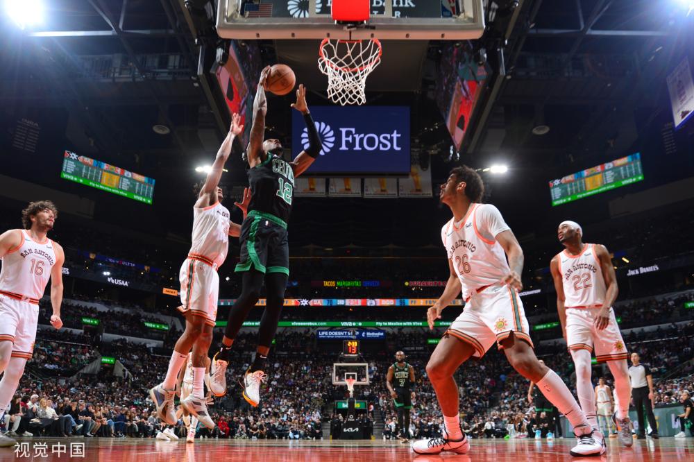 在众多明星 在众多明星