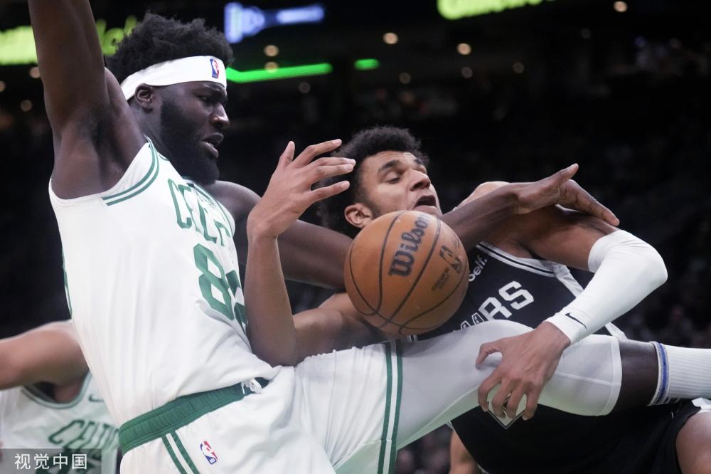 更是他对比 更是他对比