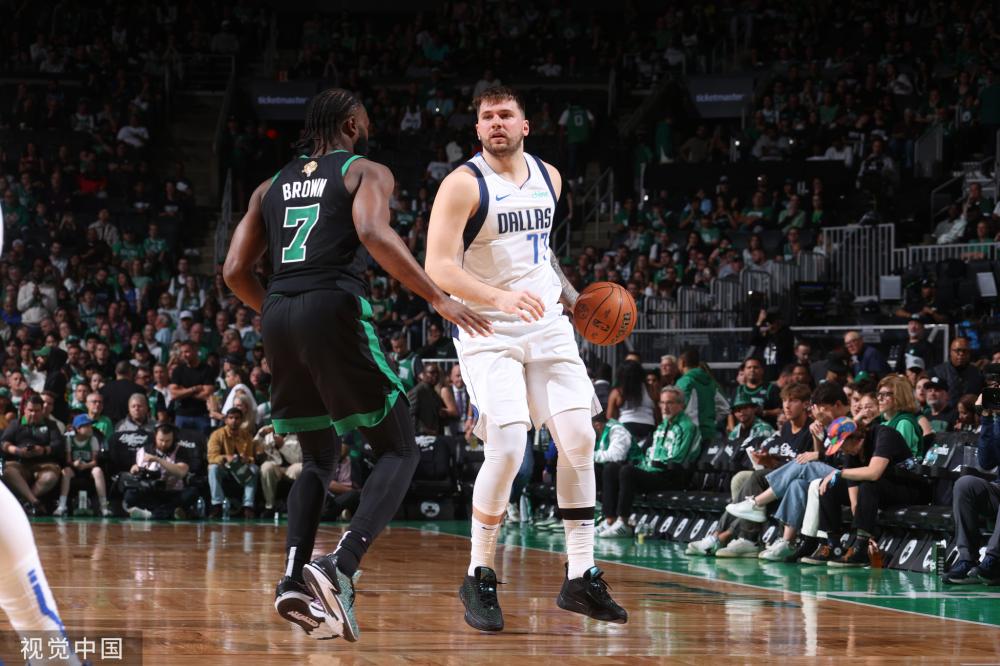 人们对他的 人们对他的